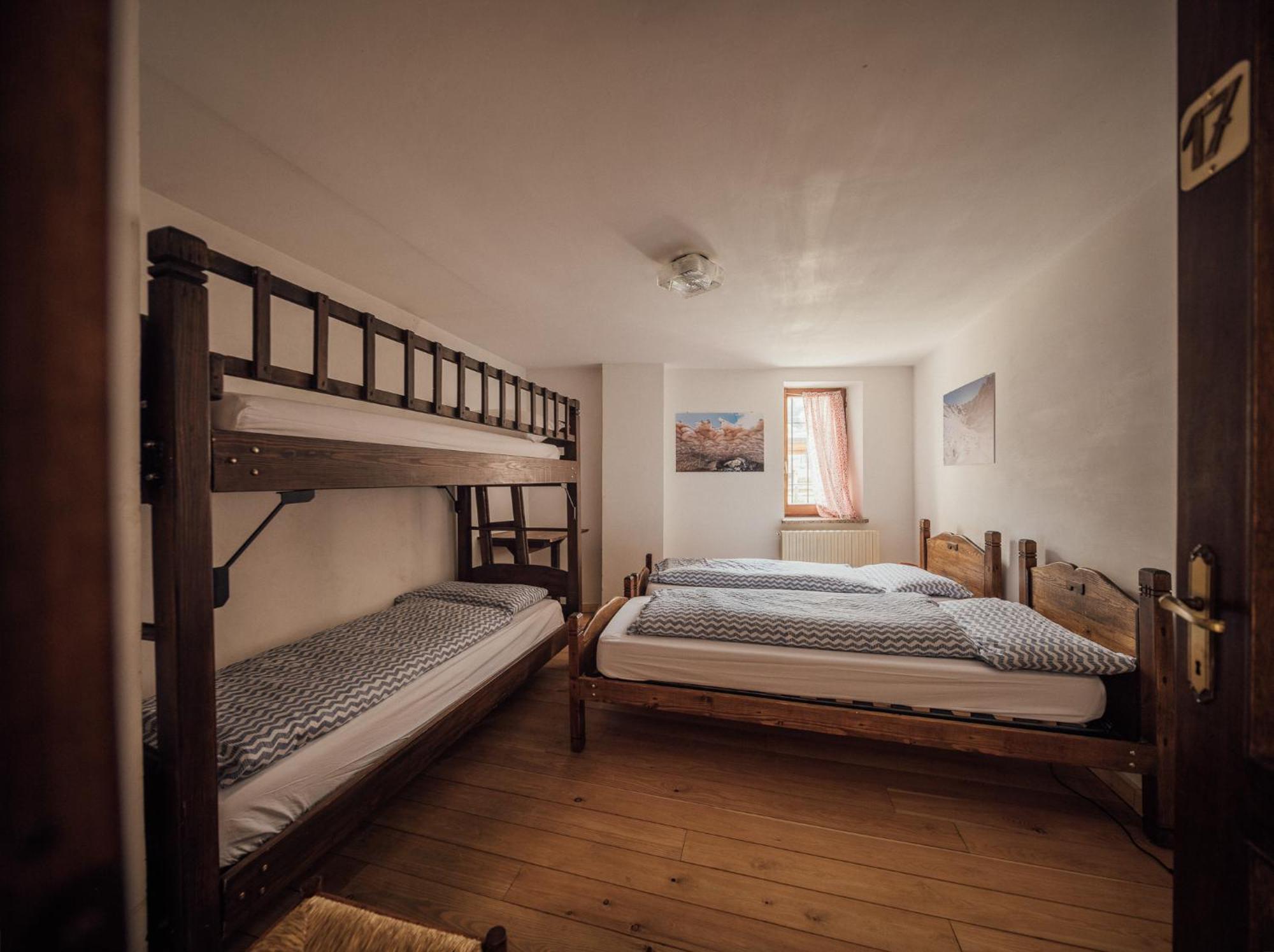Albergo Locanda Mistral Acceglio Buitenkant foto